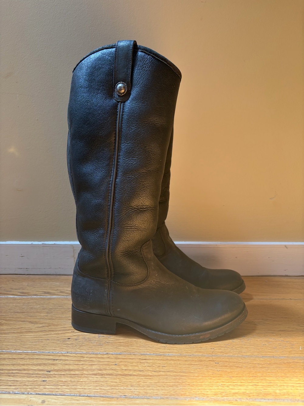 Frye Melissa Button Shearling Lined Black Leather Tall Riding Boots 7.5B 77151